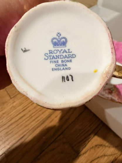Royal Standard Fine Bone China Pink Floral Teacup & Saucer | England Vintage