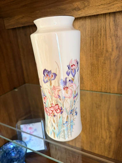 Vintage Iris Flower Vase Ayame Seizan 12" Tall Porcelain Made in Japan