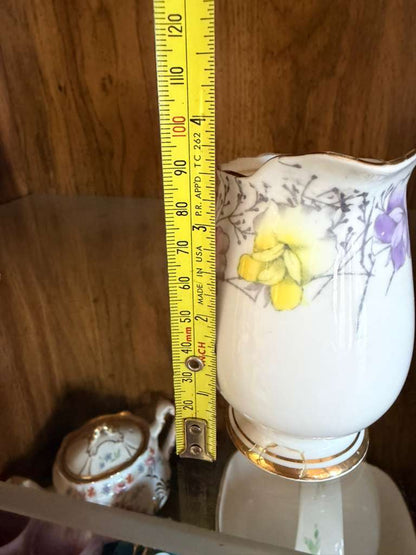 Vintage Fine Bone China Roslyn Sweet Pea Creamer Jug – Made in England