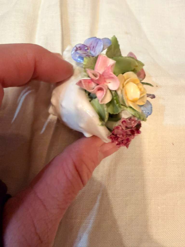 Royal Adderley Bone China Floral Shell Vase Miniature Flower Bouquet England VTG