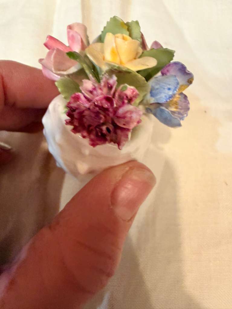 Royal Adderley Bone China Floral Shell Vase Miniature Flower Bouquet England VTG