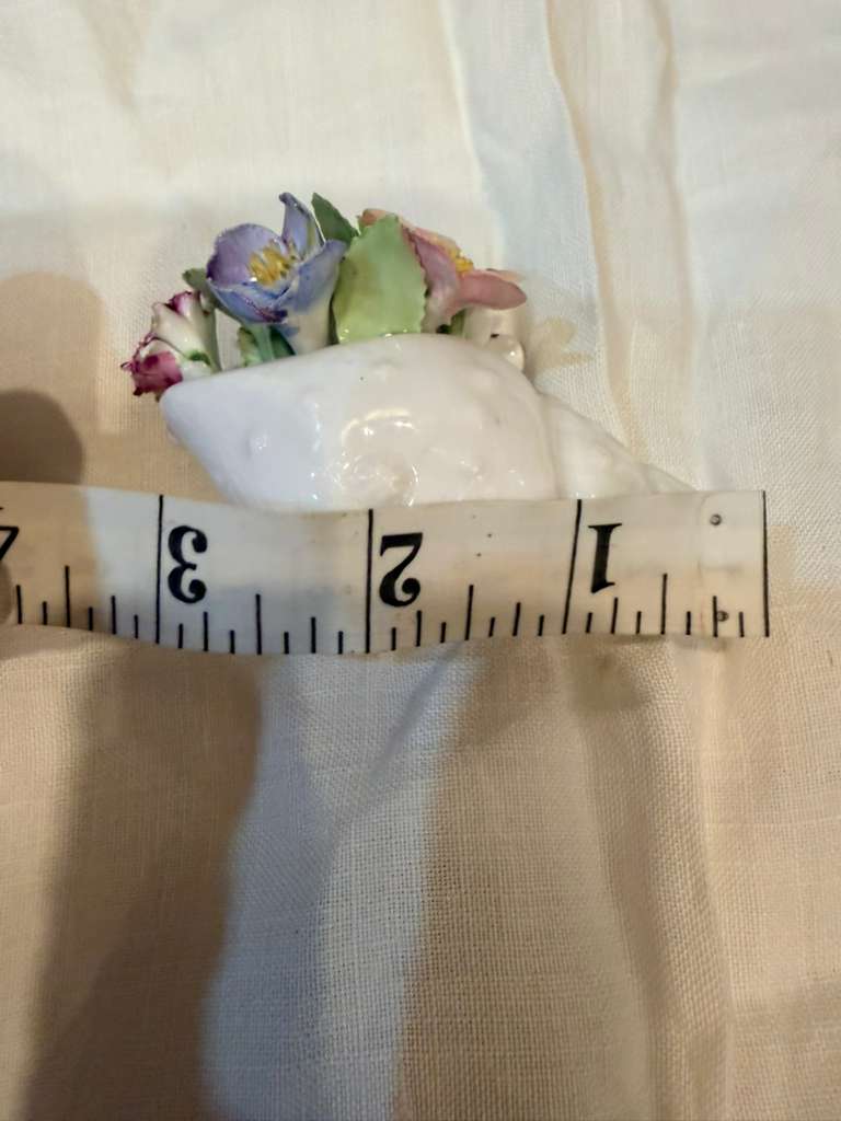 Royal Adderley Bone China Floral Shell Vase Miniature Flower Bouquet England VTG