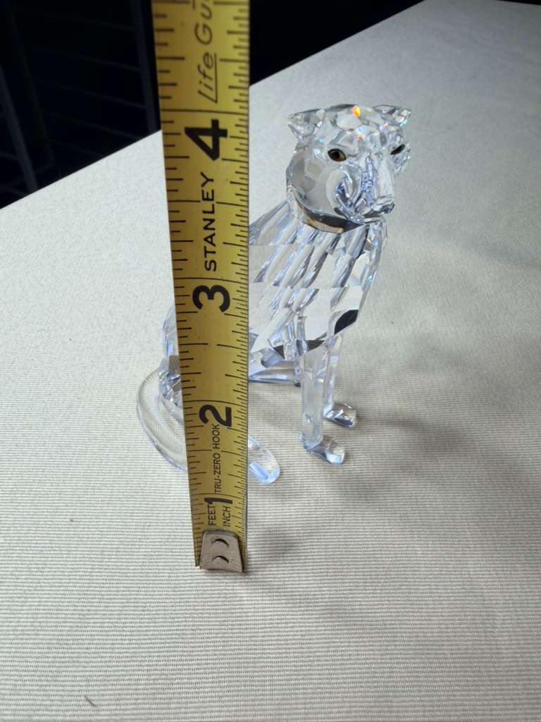Swarovski Crystal CHEETAH #183225 African Wildlife 3 3/4" Figurine: EUC