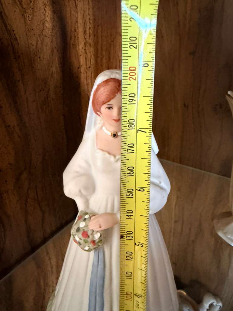 The Bride 1985 International Gallery of Art Porcelain Figurine