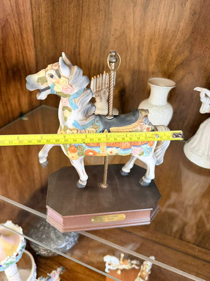 Vintage Carousel Horse Figurine Music Box Impulse Giftware Taiwan