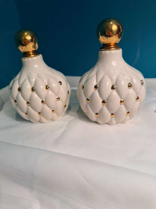 Pair of 1970s Holland Mold Tufted Ceramic Vanity Vase With Top