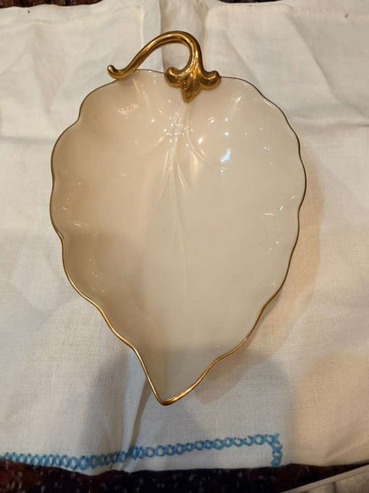 Lenox Leaf Dish Bowl Ivory China 24K Gold Trim Handle Vintage Candy Trinket USA