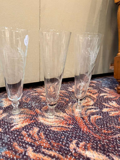 Set of 5 Sasaki Wheat Pilsner Glasses Vintage Etched Crystal Beer Glass 8.5” USA